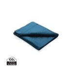 Fleece blanket in pouch - Image 2