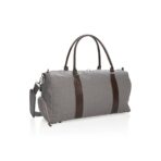 Weekend bag with USB A output