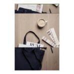 VINGA Hilo AWARE™ recycled canvas zip tote - Slika 8