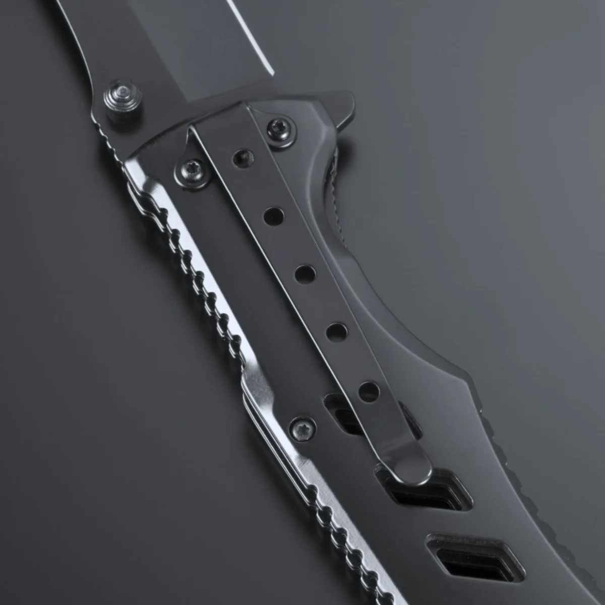TITANIUM-COATED STEEL EMERGENCY KNIFE OPTIMA - Image 5