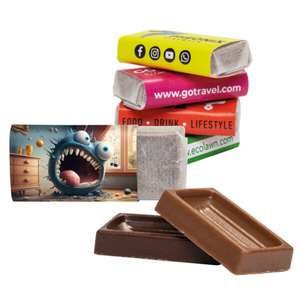 Napolitain in jarsine paper, alpine milk